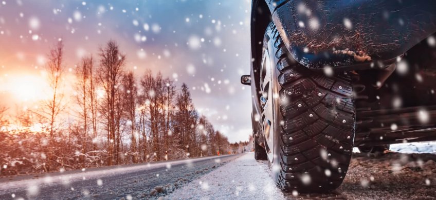 cómo debes conducir con nieve